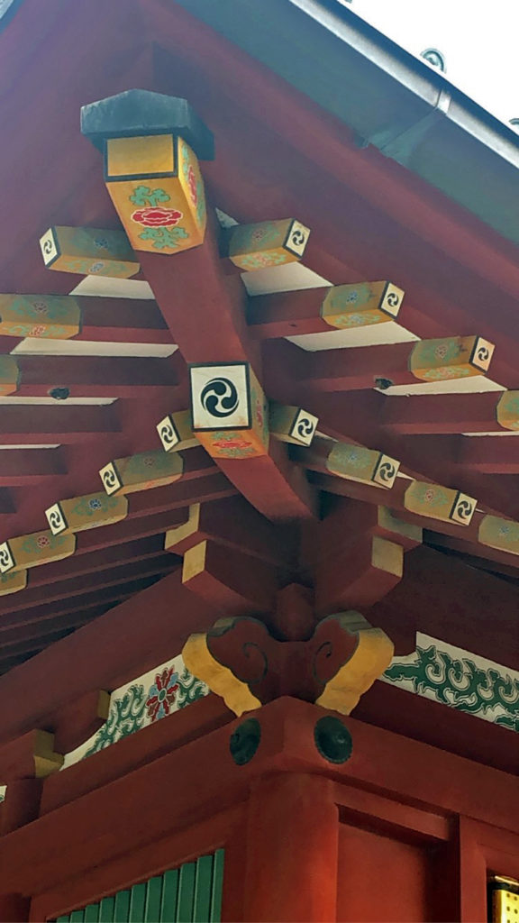 Tsurugaoka Hachimangu Shrine Symbols